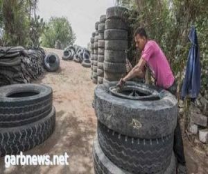 إعادة تدوير الإطارات التالفة.. قوتُ يوم قرية "ميت الحارون" المصرية