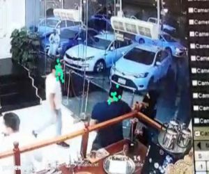 شرطة منطقة جازان تلقي القبض على مواطن في العقد الرابع من العمر لاعتدائه على مواطنة في أحد المطاعم بمدينة