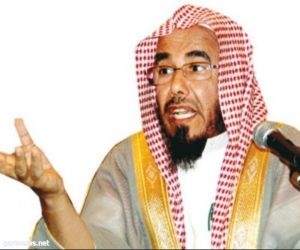 الشيخ المطلق : عدم جواز المصافحة هذه الأيام، مشددًا على أن تجنُّب التجمعات مطلب شرعي