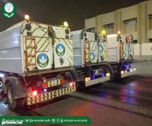 أمانة الرياض: ٤٤ كانسة آلية تنظف الطرقات الرئيسية والفرعية خلال فترة منع التجول