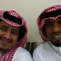 أبناء الشيخ عوض بن رزيق يكرمون أخيهم عيد