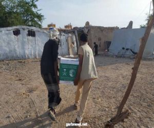 #مركز_الملك_سلمان_للإغاثة يوزع 500 سلة غذائية في محافظة المهرة، استفادت منها 355 أسرة.