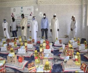 مكتب ملحق الشؤون الإسلامية في السنغال يواصل توزيع السلال الرمضانية في العاصمة داكار وعدد من الأقاليم