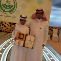 الطالب عامر عبدالله آل المعلم يفوز بجائزة ابها