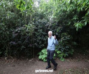 بلجيكى 103 أعوام يتجول حول حديقته لجمع تبرعات "أبحاث ‏كورونا"