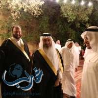 الأمير فيصل بن ثامر يقدم تعازيه لأسرة الحلاق