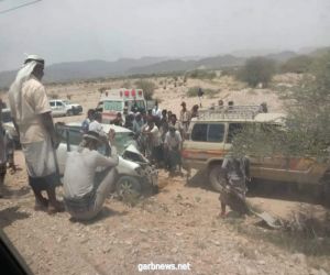 #اليمن :مصرع شخصين في انقلاب سيارة بعتق