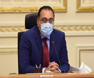 رئيس الوزراء يستعرض تقريراً بشأن تعويض المتضررين من المواجهات الأمنية فى شمال سيناء