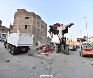 مصادرة و إتلاف 70 عربة خشبية للباعة الجائلين في حوش بكر بمكة المكرمة