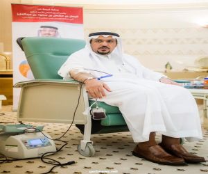 سمو أمير القصيم يدشن حملة "دمي لضيوف الرحمن" لتعزيز التبرع بالدم في القطاعات الحكومية بالمنطقة