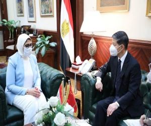 وزيرة الصحة تبحث مع السفير الصيني دخول مصر كأحد المراكز الدولية المشاركة في تصنيع لقاحات فيروس كورونا