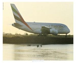 طيران الإمارات" تغطي تكاليف كورونا الطبية والحجر للمسافرين من وإلى دولة الإمارات وحول العالم