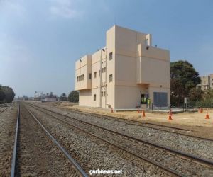 مصر .. وزير النقل يعلن دخول برج ملوى لإشارات السكك الحديدية بمحافظة المنيا الخدمة.
