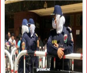 الشرطة النسائية تؤمن الفتيات من التحرش بوسط البلد فى احتفالات العيد بمصر