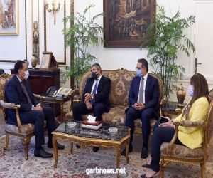 رئيس الوزراء المصرى يلتقى أمين عام منظمة السياحة العالمية