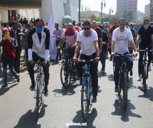 مصر ..وزير الرياضة ومحافظ أسيوط يقودان ماراثون للدراجات بشوارع أسيوط