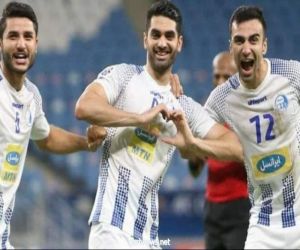 استقلال طهران يشكو حكم مباراته امام باختاكور للاتحاد الاسيوي