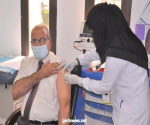 مستشفى الملك عبدالله في بيشة يفعّل حملة التطعيم ضد الانفلونزا الموسمية