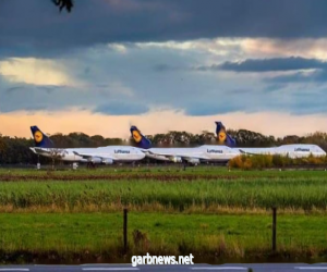 ست طائرات جامبو عالقة بمطار Twente في هولندا