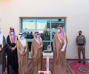 سمو الأمير حسام بن سعود يتفقد إسكان أعضاء هيئة التدريس بجامعة الباحة.