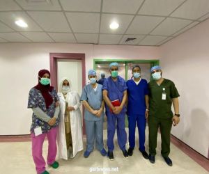 نجاح إزالة ورم كبير بإستخدام تقنية المناظير الجراحية في مستشفى شراف في حائل