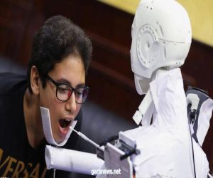 مهندس مصري يخترع روبوتاً يمكنه إجراء اختبارات كورونا