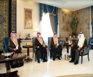 أمير مكة يستقبل نائب وزير الموارد البشرية