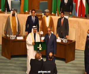 البرلمان العربي يكرم عمرو موسى في الذكرى الثامنة لتأسيسه