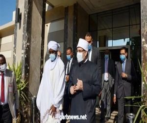 وزير الأوقاف السوداني فور وصوله للقاهرة: مصر والسودان مصير واحد مشترك