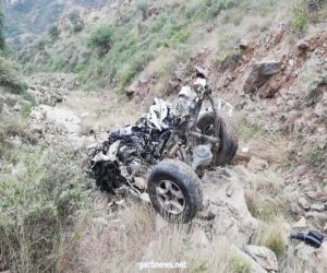 .سقوط مروع لمركبة من قمة جبل في بلغازي واصابة ركابها