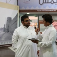 المركز الإعلامي لـ"كتاب الرياض" يقيس رضا الناشرين والزوار