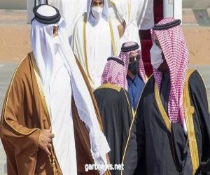 كان في وداعه ولي العهد السعودي.. أمير قطر يغادر مدينة العُلا