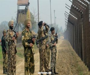 الهند وباكستان تتفقان على وقف إطلاق النار في كشمير