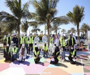سمو وكيل محافظة جدة يشارك في مبادرة “كورنيش الألوان”