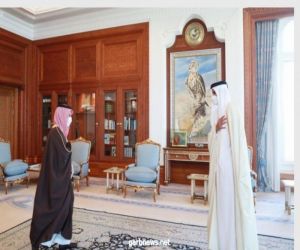 سمو أمير دولة قطر يستقبل سمو وزير الخارجية