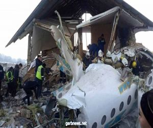 مصرع 4 أشخاص على متن طائرة كازاخستان المتحطمة