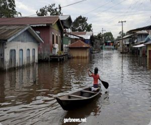 ارتفاع منسوب مياه أنهار الأمازون يهدّد سكان مدينة برازيلية بكارثة