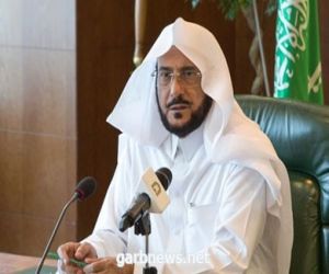 وزير الشؤون الإسلامية يوجه بقصر استعمال مكبرات الصوت الخارجية للمساجد على رفع الأذان والإقامة فقط