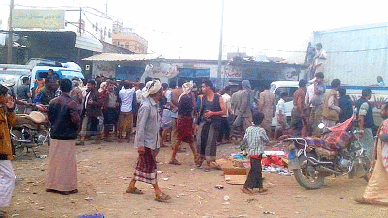جريمة مروِّعة: الحوثيون يفجِّرون طائرة مسيَّرة في سوق شعبي بمأرب