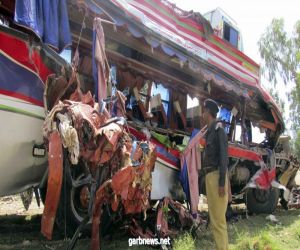 مقتل 19 شخصاً بسبب انقلاب حافلة ركاب في باكستان