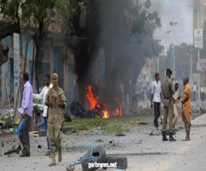 الصومال.. مقتل 30 شخصاً في هجوم بسيارتين ملغومتين لحركة الشباب