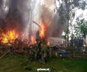 مقتل 45 شخصا في تحطم طائرة عسكرية جنوبي الفلبين فيديو