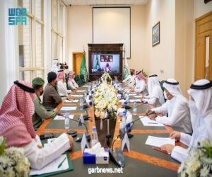 سمو أمير الباحة يرأس اجتماع اللجنة العليا للتوطين ويطلع على الدراسة التحليلية لسوق العمل بالمنطقة.