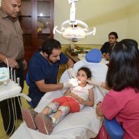 جامعة الملك خالد تنظم حملة للتوعية بتقويم الأسنان