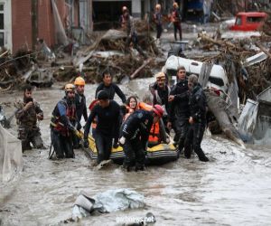 مقتل 58 شخصا على الأقل جراء الفيضانات في تركيا