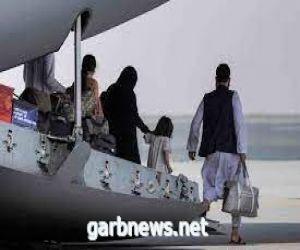 الإمارات تستضيف عائلات أفغانية في إطار مبادراتها الإنسانية