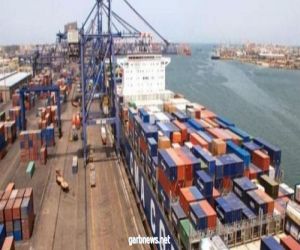 إعادة فتح ميناءَيْ بوغازي الإسكندرية والدخيلة بعد تحسن الأحوال الجوية