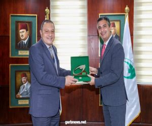 رئيس البريد المصري يستقبل رئيس الشركة القابضة لمصر للطيران لبحث سبل التعاون