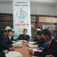 تكريم 100 طالب قيرغيزي من حفظة القرآن الكريم