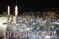 مليون مصل يحضرون ختم القرآن الكريم في المسجد النبوي